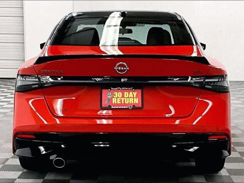 New 2026 Nissan Sentra SR w/ Floor Mat Package FWD image 5