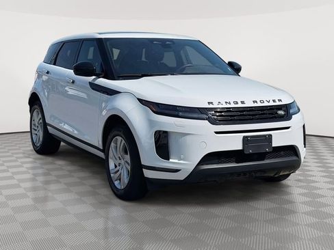 Used 2024 Land Rover Range Rover Evoque S AWD/4WD image 4