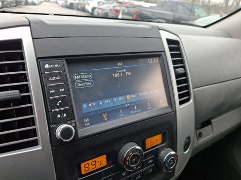 Certified 2019 Nissan Frontier SV w/ Value Truck Package image 12