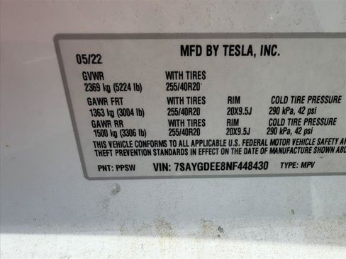 Used 2022 Tesla Model Y Long Range AWD/4WD image 18