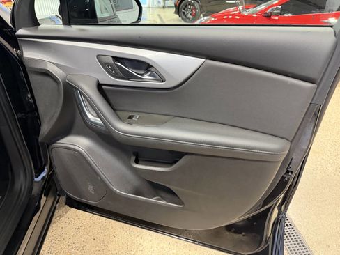 Used 2024 Chevrolet Blazer LT w/ Convenience Package image 11