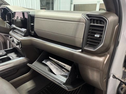 Used 2022 Chevrolet Silverado 1500 LTZ w/ LTZ Convenience Package II image 15