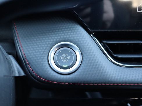 New 2025 Chevrolet Equinox RS image 15