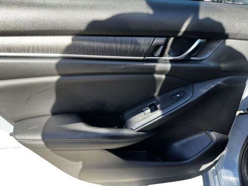 Used 2021 Honda Accord Touring image 35