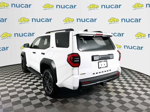 Used 2025 Toyota 4Runner SR5 image 5