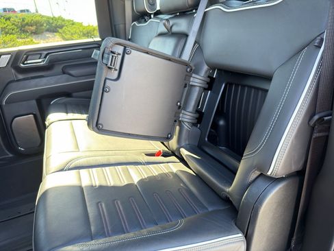 Used 2024 GMC Sierra 2500 AT4X AWD/4WD image 22