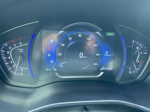 Used 2019 Hyundai Santa Fe Limited image 15