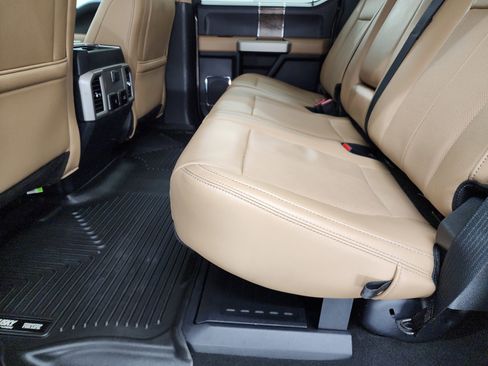 Used 2022 Ford F250 Lariat w/ Tremor Off-Road Package image 9