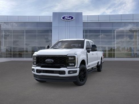 New 2026 Ford F350 Lariat w/ Black Appearance Package AWD/4WD image 2