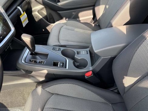 Used 2024 Subaru Crosstrek 2.0i Premium AWD/4WD image 16