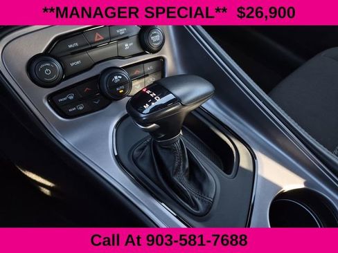 Used 2023 Dodge Challenger SXT image 36