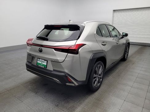 Used 2019 Lexus UX 200 F Sport w/ F Sport Premium Package image 9