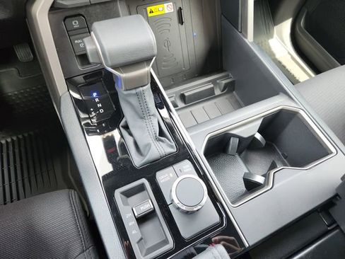 New 2026 Toyota Tundra SR5 AWD/4WD image 19