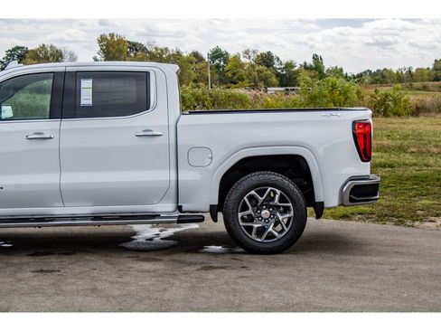 New 2026 GMC Sierra 1500 Elevation w/ Preferred Package image 40