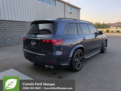 Used 2025 Mercedes-Benz GLS 450 4MATIC image 3