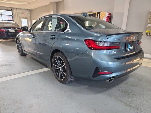Used 2020 BMW 330i xDrive Sedan image 3
