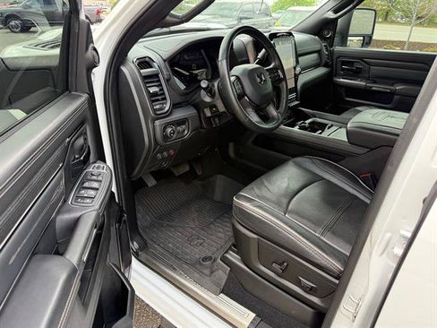 Used 2023 RAM 2500 Limited AWD/4WD image 10