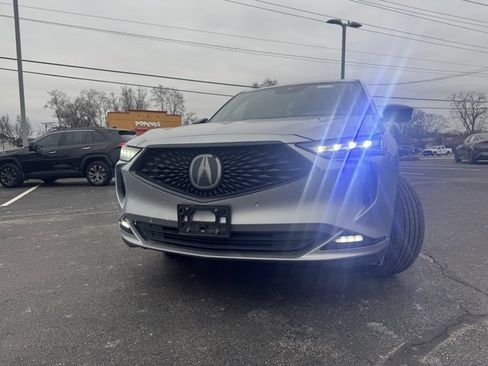 Used 2023 Acura MDX A-Spec image 2