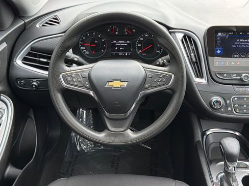 Used 2024 Chevrolet Malibu LT FWD image 13