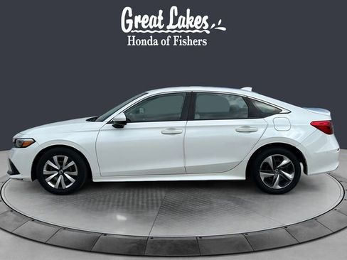 Used 2022 Honda Civic LX image 2