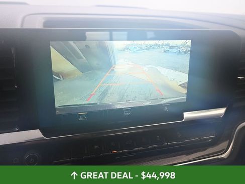 Used 2024 Chevrolet Silverado 1500 LT Trail Boss w/ Convenience Package II AWD/4WD image 37