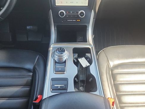 Certified 2022 Ford Edge SEL w/ Convenience Package AWD/4WD image 18