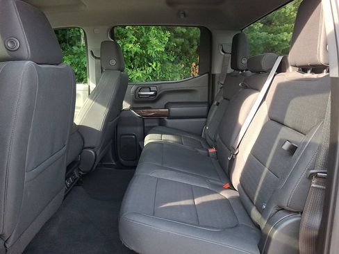 Used 2021 GMC Sierra 1500 Elevation AWD/4WD image 11