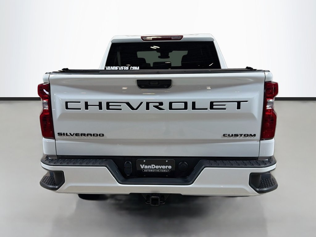 Used 2024 Chevrolet Silverado 1500 Custom w/ LPO, Dark Essentials Package AWD/4WD image 8