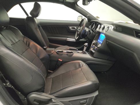 Used 2020 Ford Mustang Premium RWD image 20