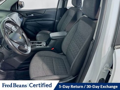 Used 2022 Chevrolet Equinox LT image 17