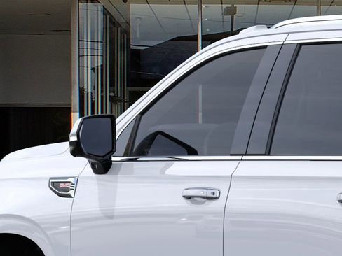 New 2026 GMC Yukon Elevation image 12