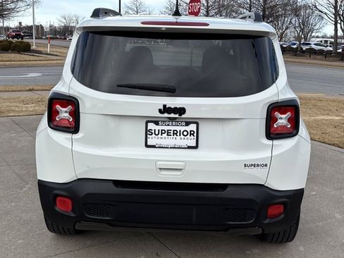 Used 2018 Jeep Renegade Altitude w/ Cold Weather Group image 5