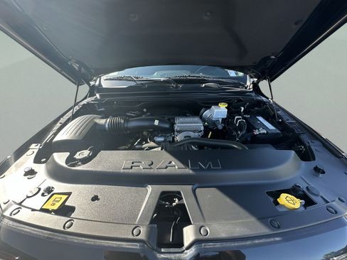 Certified 2023 RAM 1500 Big Horn AWD/4WD image 39