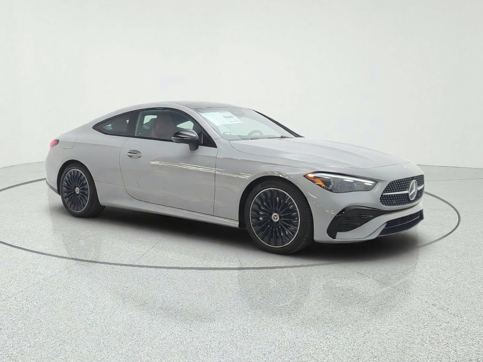 New 2027 Mercedes-Benz CLE 450 4MATIC Coupe image 3