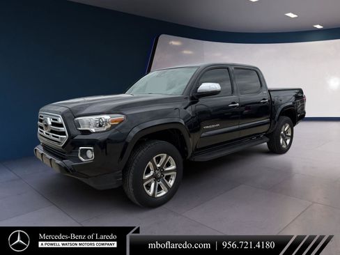 Used 2019 Toyota Tacoma Limited image 1