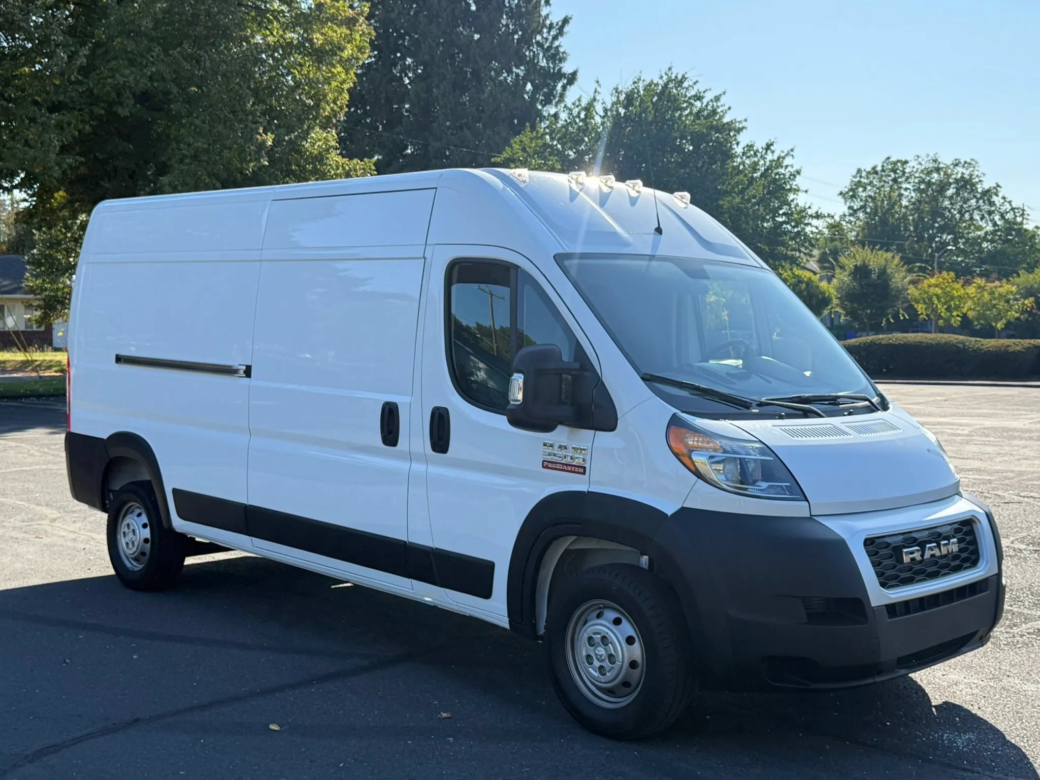 Used 2021 RAM ProMaster 2500 FWD image 8
