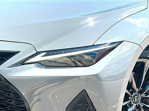 Used 2024 Lexus IS 350 F Sport RWD image 4