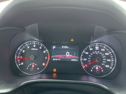 Used 2024 Kia Forte GT-Line w/ GT-Line Premium Package image 10