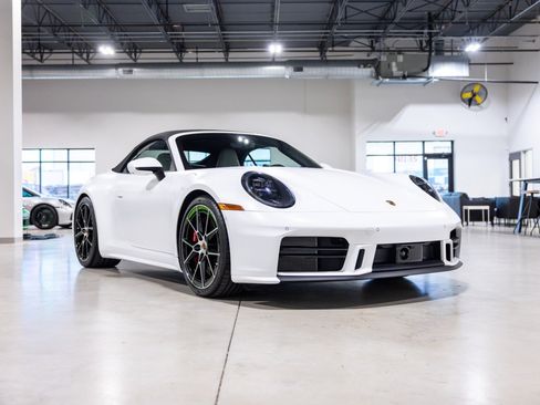 Used 2026 Porsche 911 Carrera S RWD image 3
