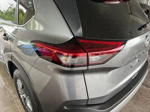 Certified 2023 Nissan Rogue S FWD image 33
