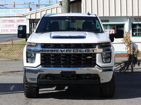 Used 2020 Chevrolet Silverado 3500 LT image 2