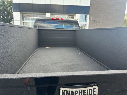 New 2025 GMC Sierra 2500 Pro w/ Convenience Package image 17