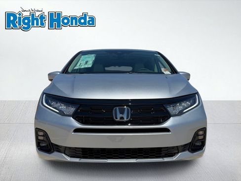 New 2026 Honda Odyssey Elite image 5