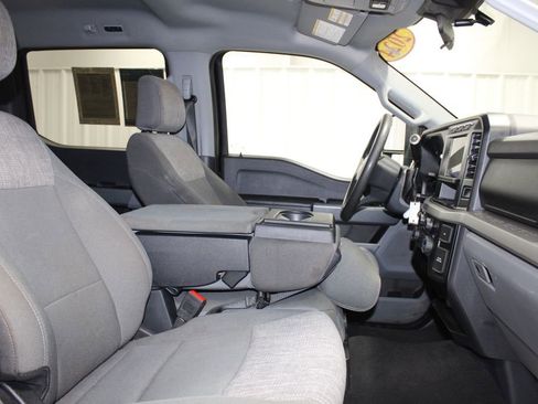 Used 2024 Ford F250 XLT image 35