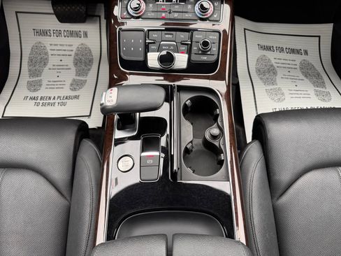 Used 2018 Audi A8 L 3.0T w/ Executive Package image 31