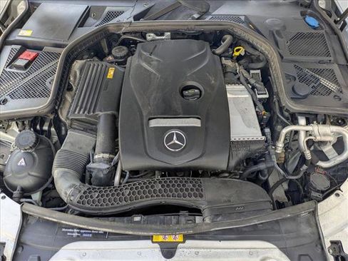 Used 2015 Mercedes-Benz C 300 Sedan image 23