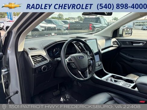 Used 2024 Ford Edge SEL AWD/4WD image 4