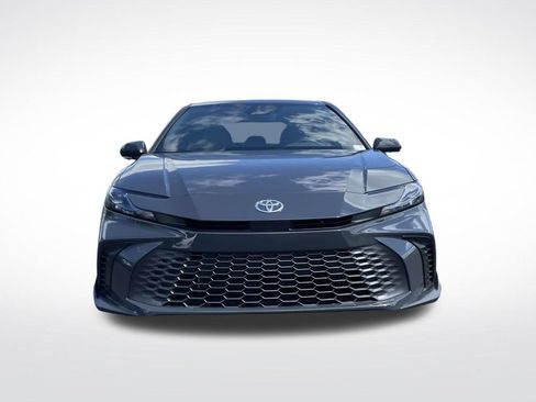 Used 2026 Toyota Camry SE w/ Convenience Package FWD image 2