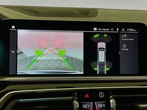 Used 2021 BMW X5 xDrive40i w/ Premium Package image 14