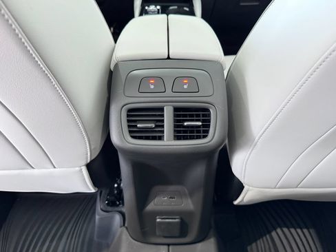Certified 2026 Buick Envision Avenir AWD/4WD image 27